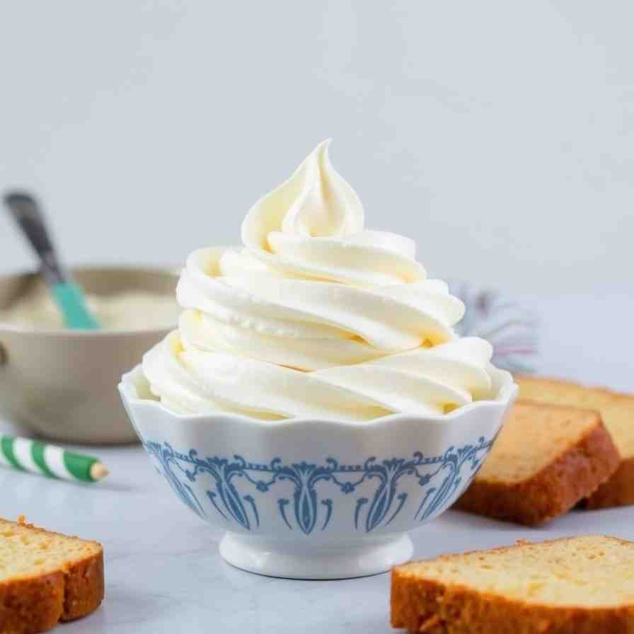 Dream Whip Chantilly Cream - Thick, Fluffy & Cake-Ready